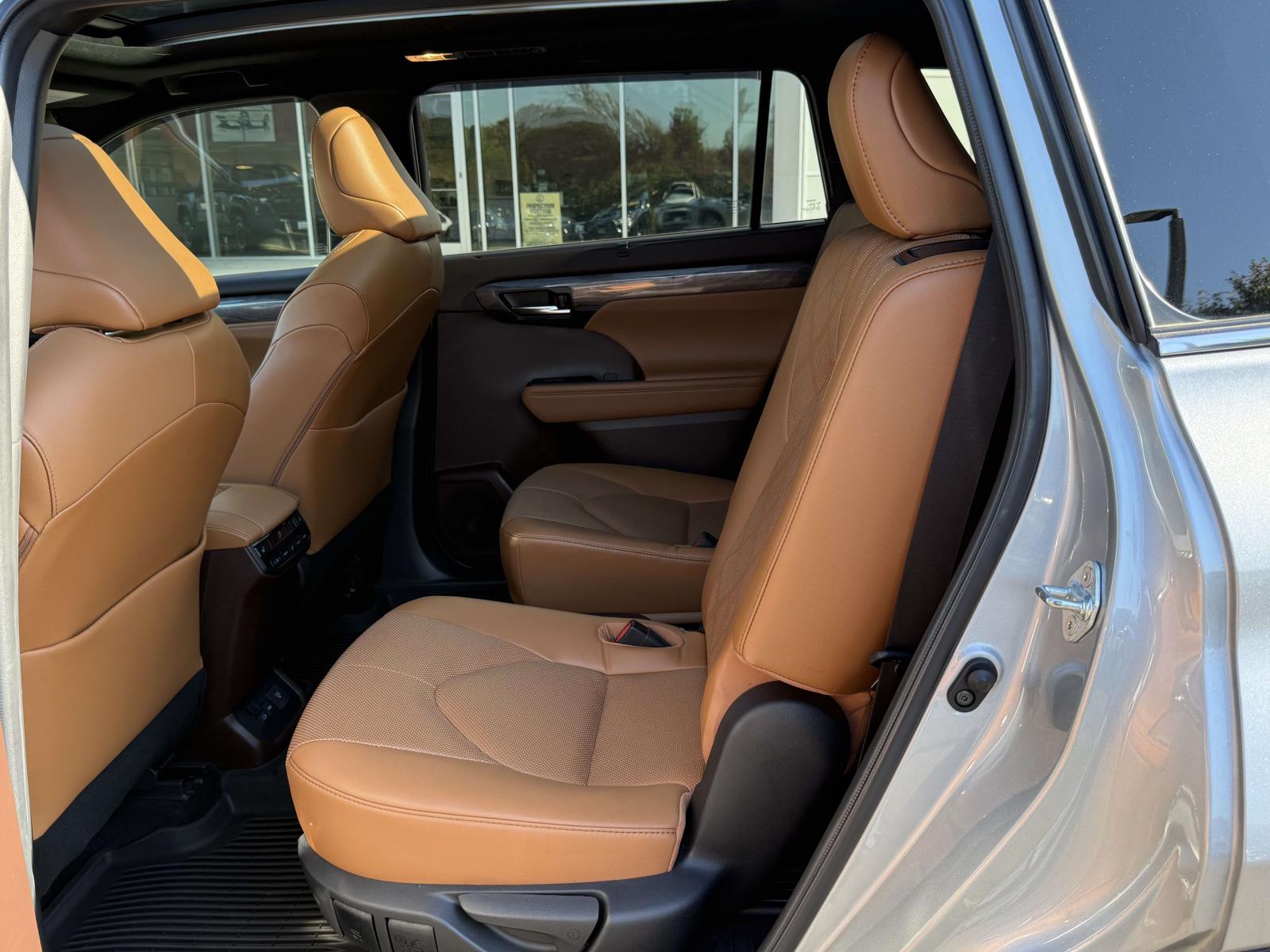 Used 2022 Toyota Highlander SUV