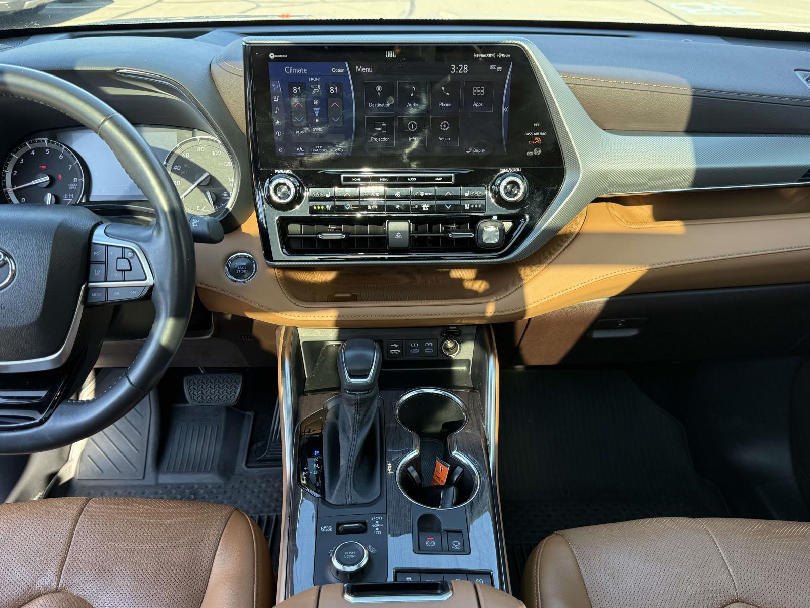 Used 2022 Toyota Highlander SUV