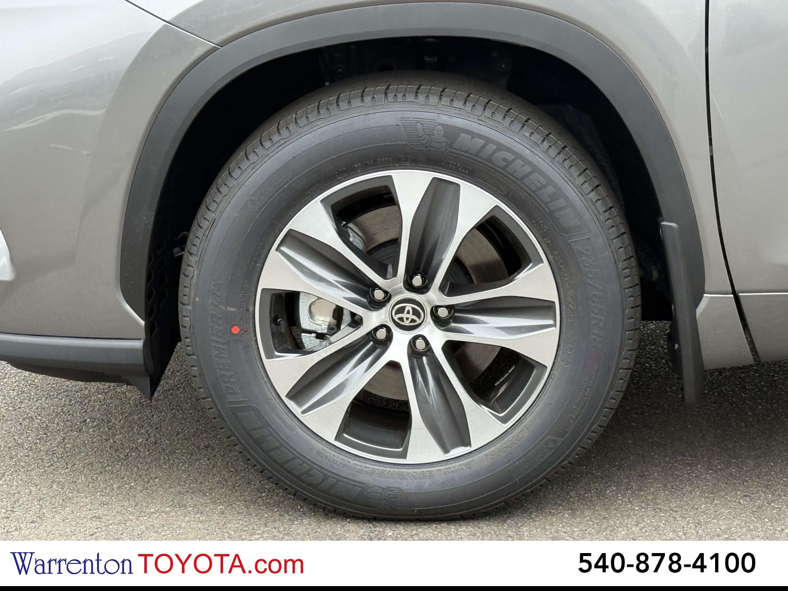 New 2026 Toyota Highlander SUV