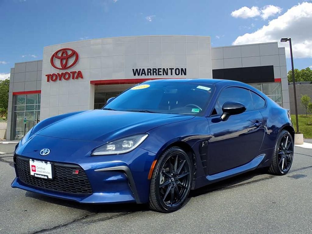 2023 Toyota GR86 Premium's photo