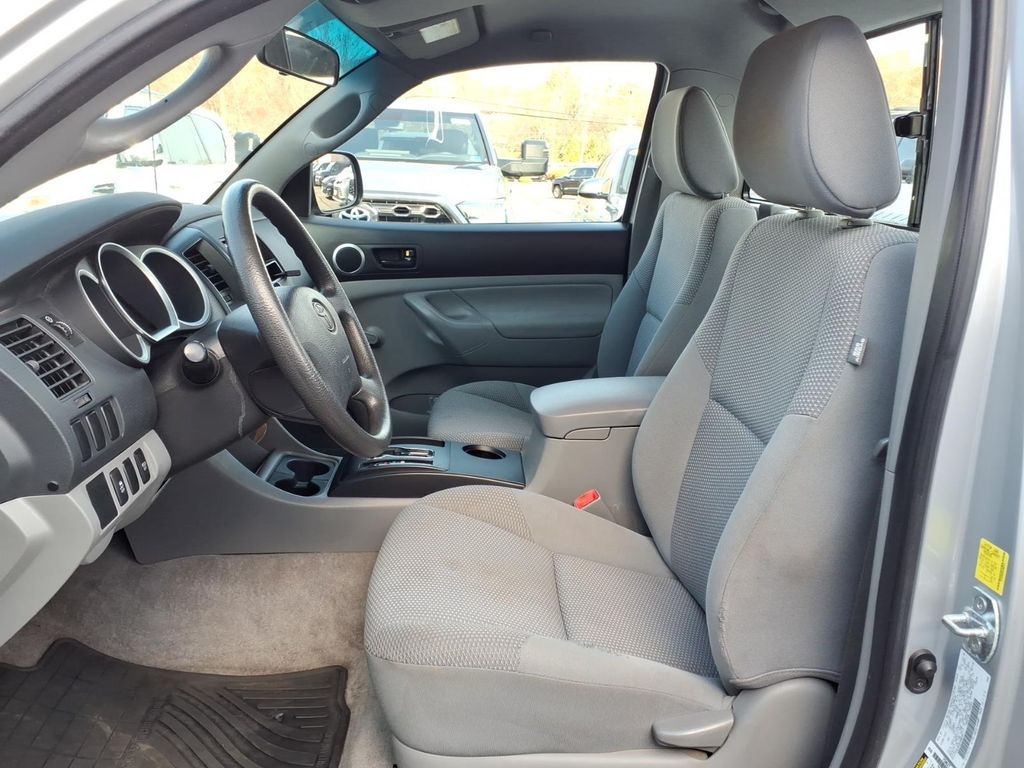 Used 2011 Toyota Tacoma Base with VIN 5TFPX4ENXBX003911 for sale in Warrenton, VA