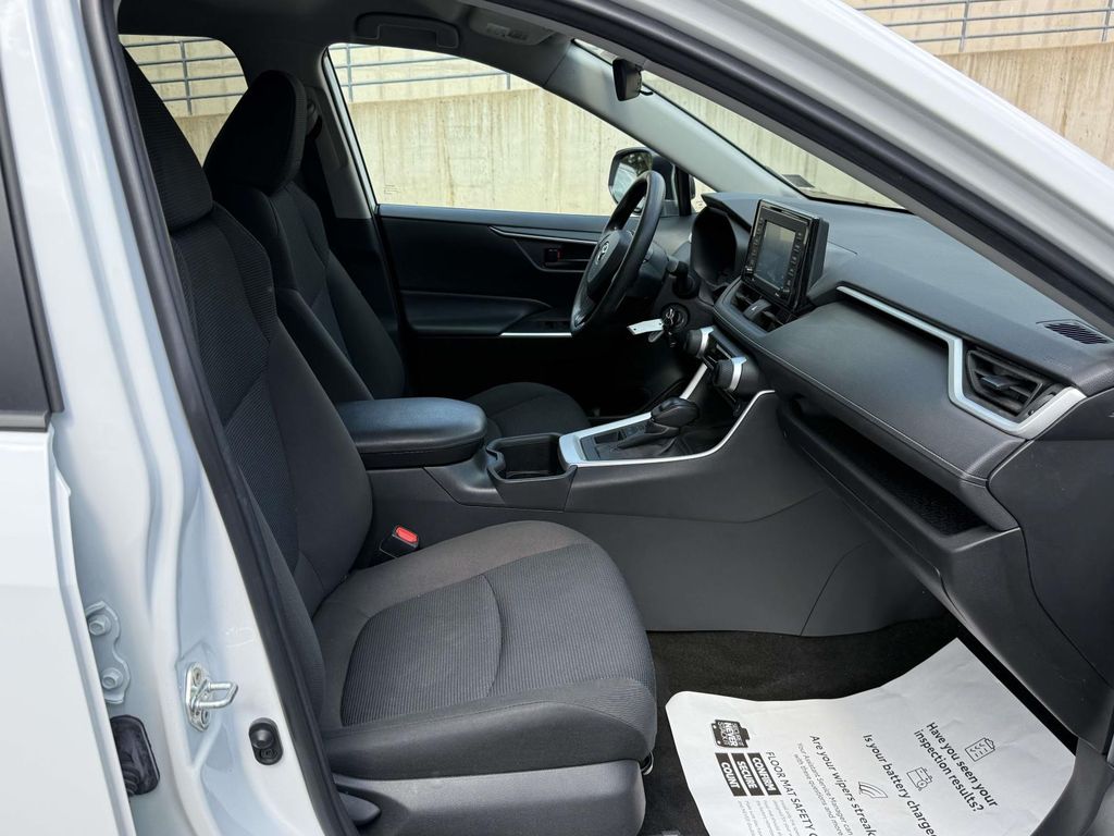 Used 2022 Toyota RAV4 SUV
