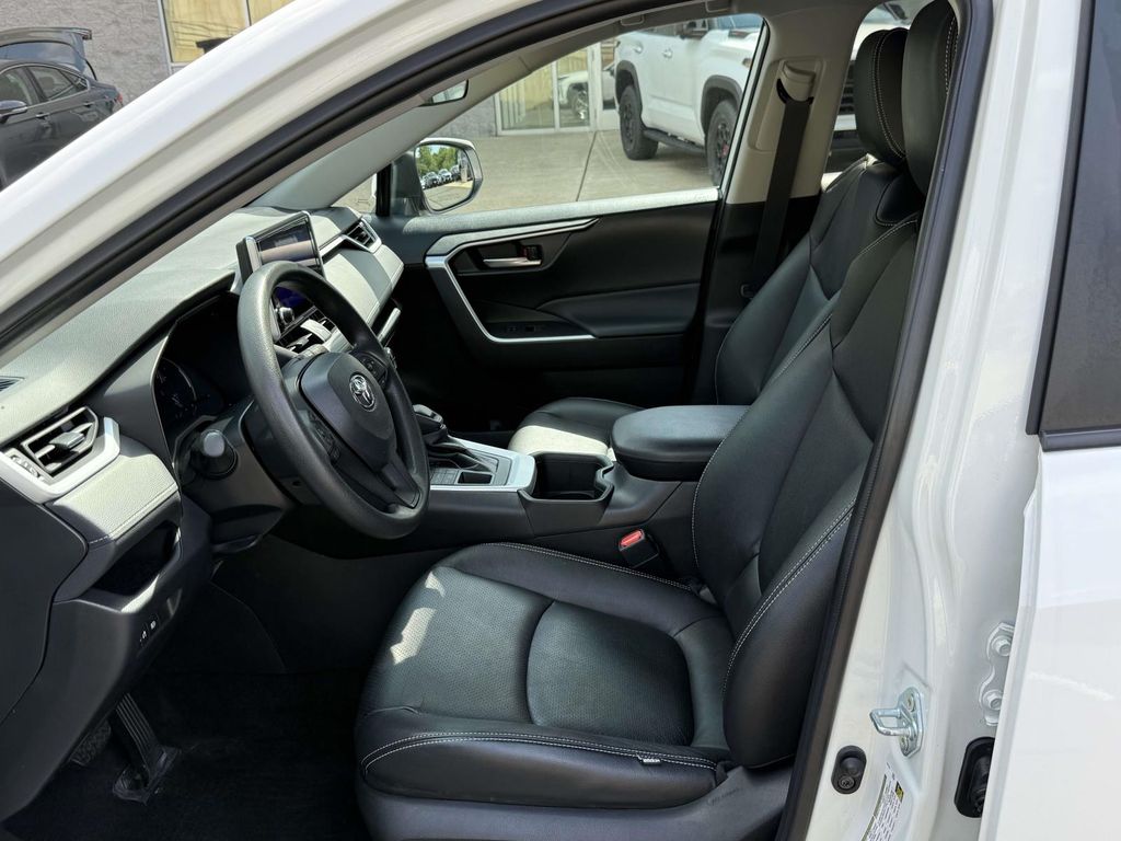 Used 2024 Toyota RAV4 SUV