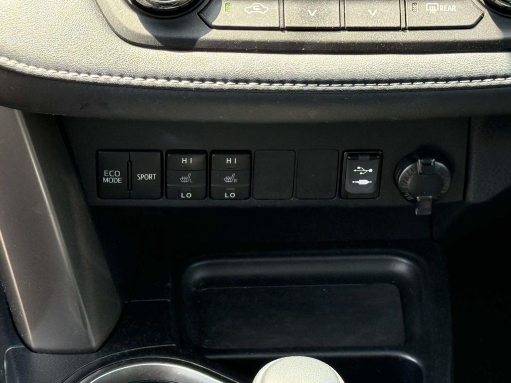 Used 2018 Toyota RAV4 SUV