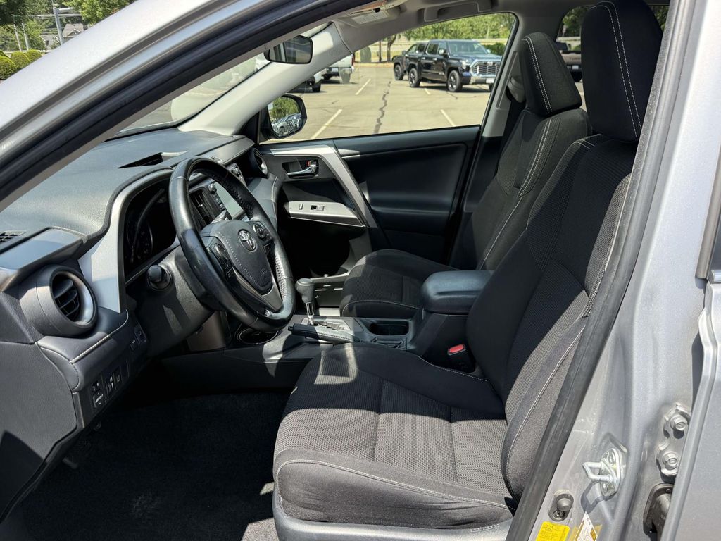 Used 2018 Toyota RAV4 SUV