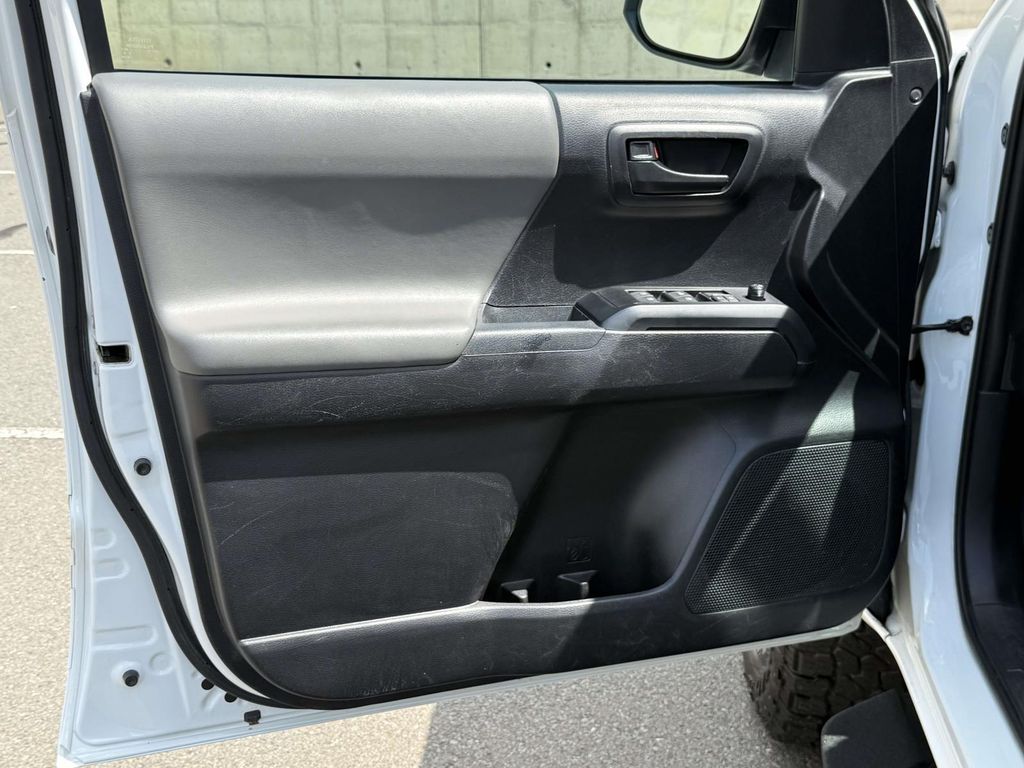Used 2021 Toyota Tacoma Truck