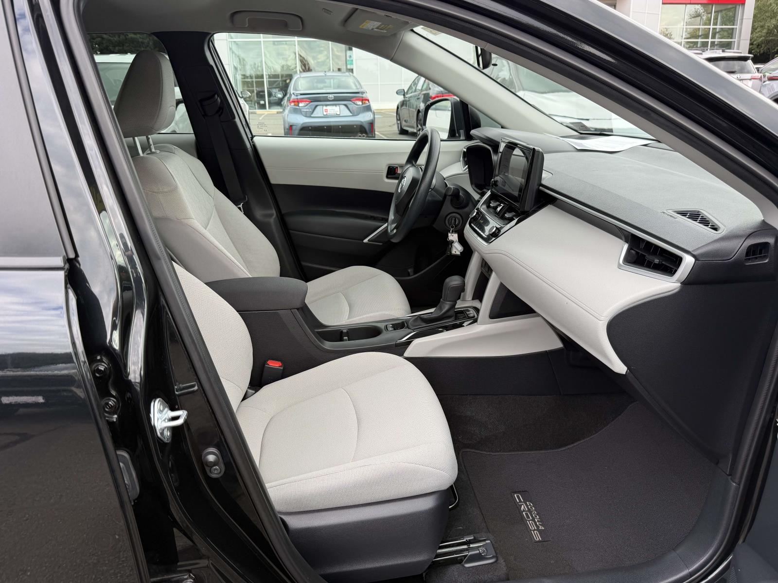 Used 2025 Toyota Corolla Cross SUV