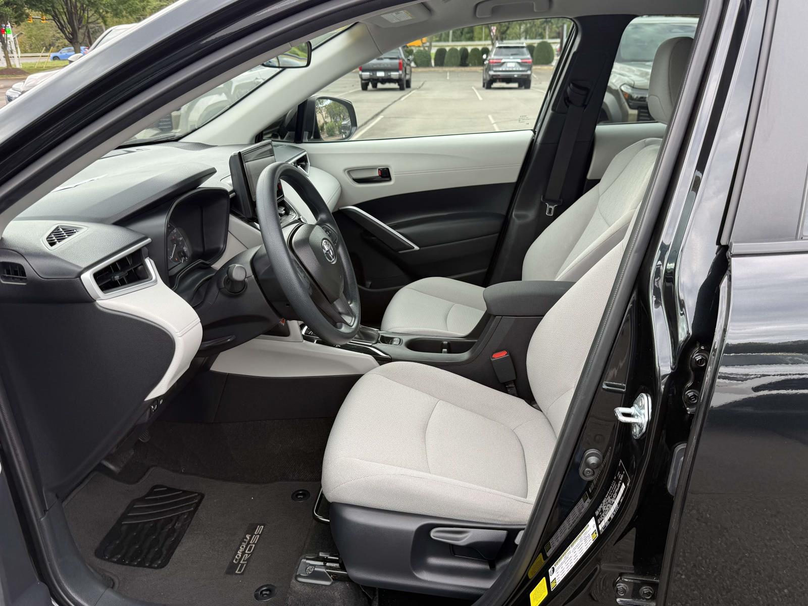 Used 2025 Toyota Corolla Cross SUV