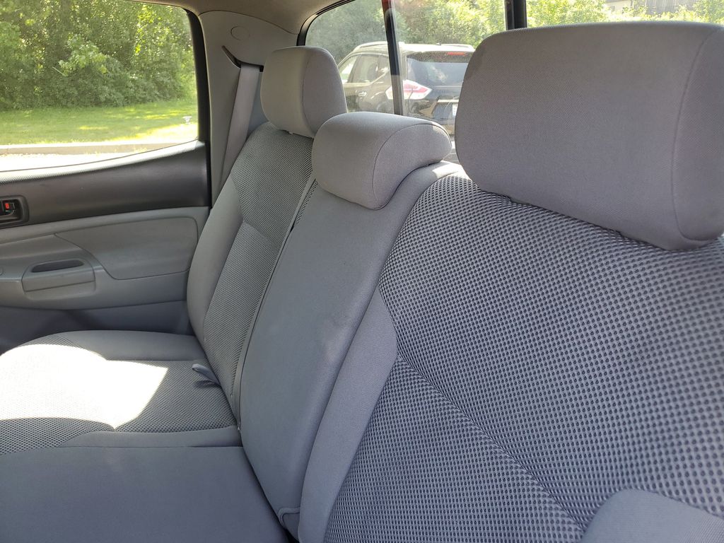 2005 Toyota Tacoma #17
