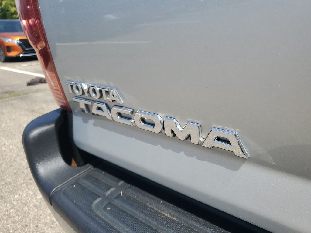 2005 Toyota Tacoma #20