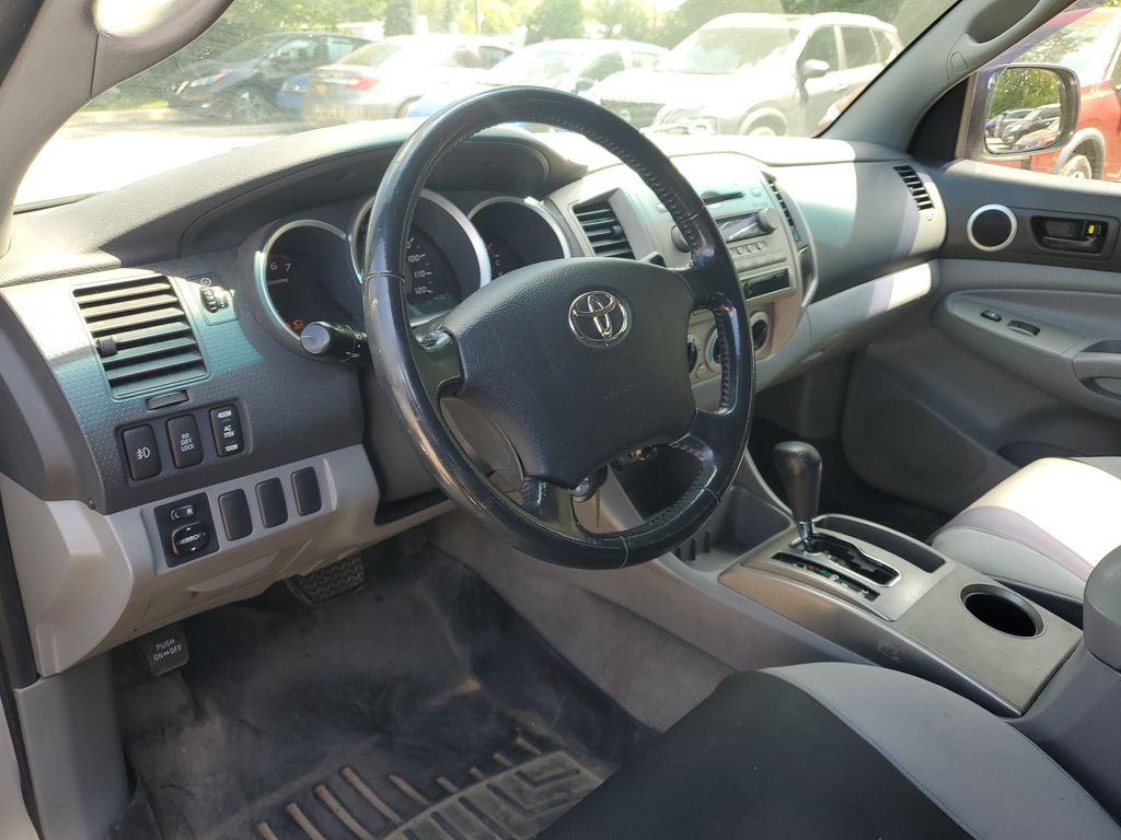 2005 Toyota Tacoma #8