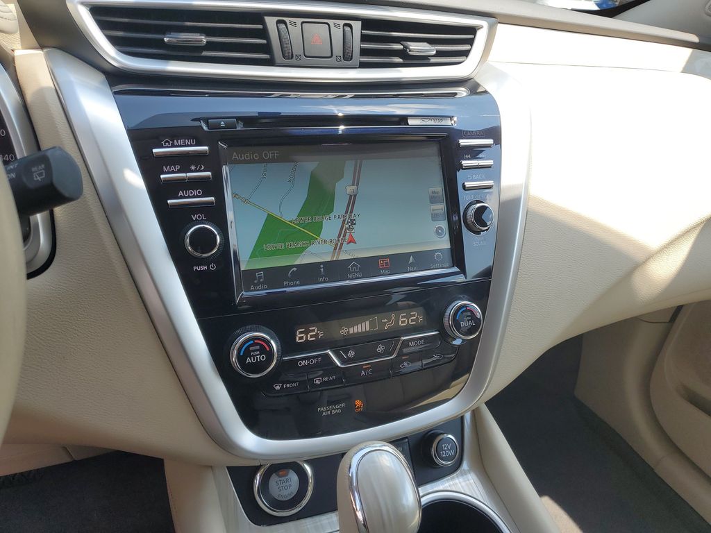 2017 Nissan Murano #18