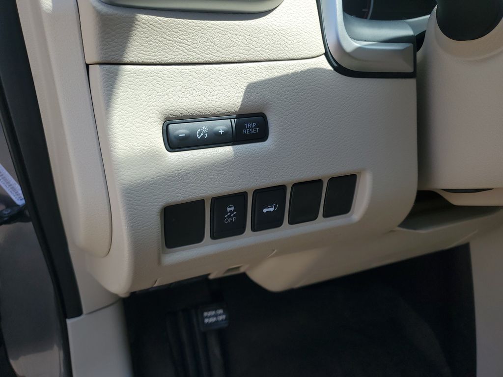 2017 Nissan Murano #11