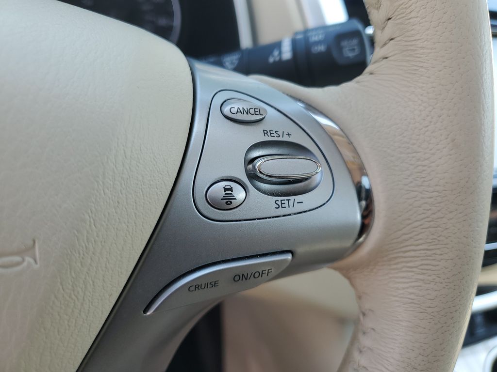 2017 Nissan Murano #14