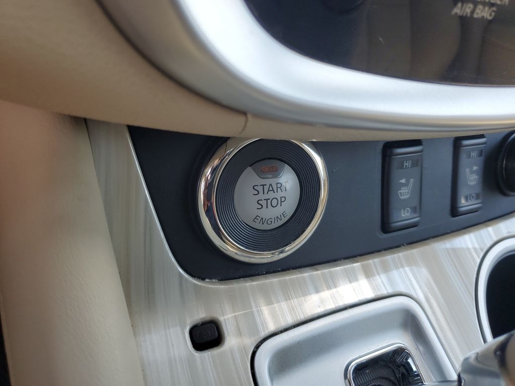 2017 Nissan Murano #12