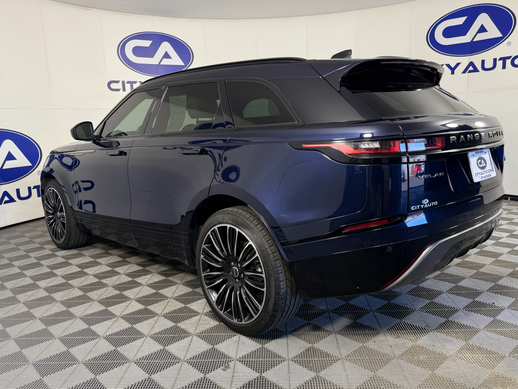 2022 Land Rover Range Rover Velar R-Dynamic S photo 4