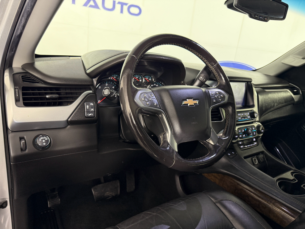 2018 Chevrolet Tahoe LT photo 12