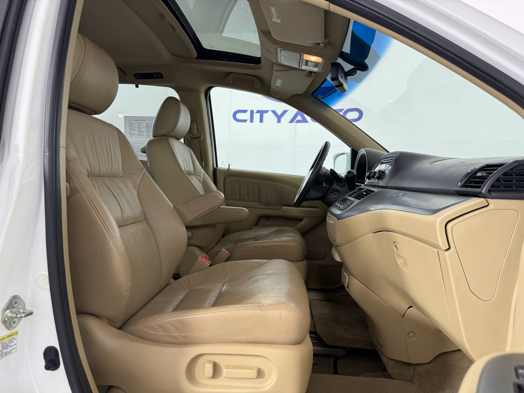2010 Honda Odyssey EX-L photo 11
