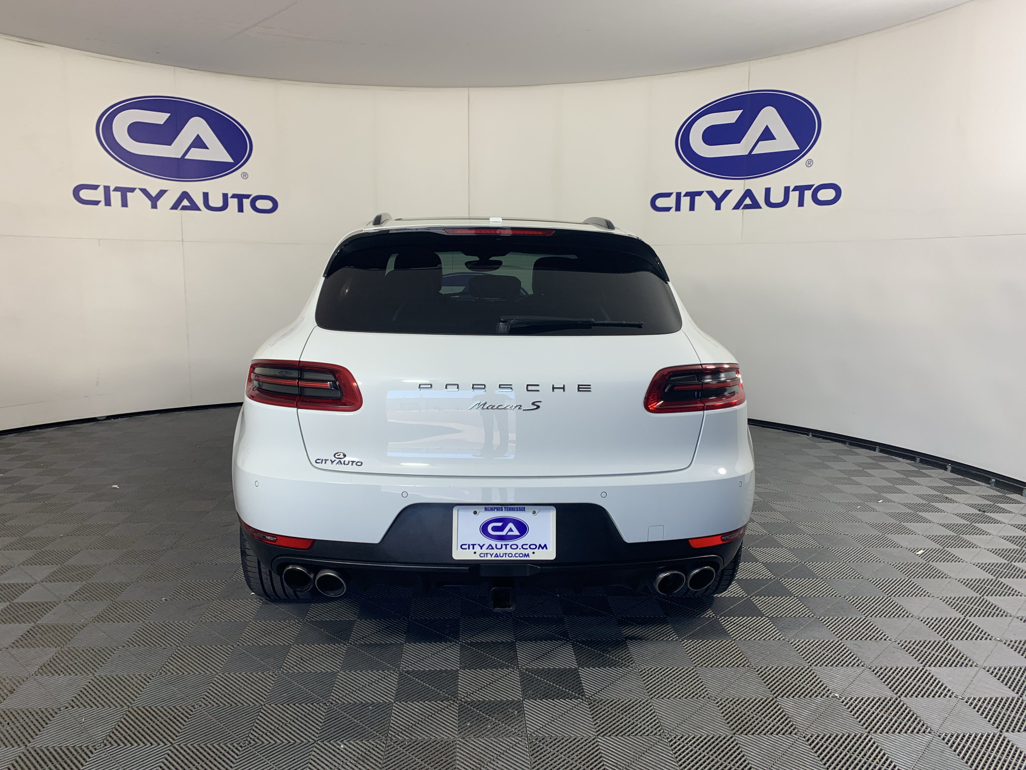 Used 2016 Porsche Macan SUV