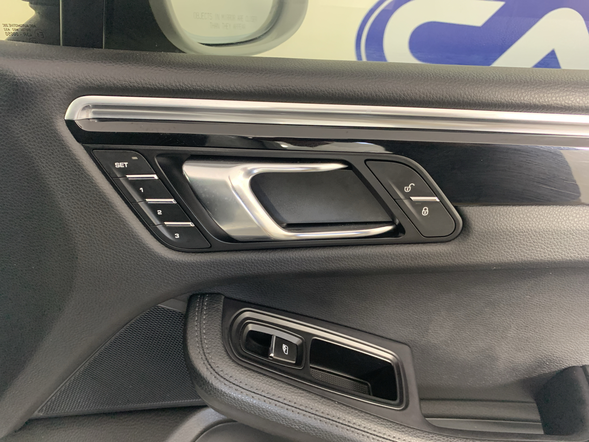 Used 2016 Porsche Macan SUV