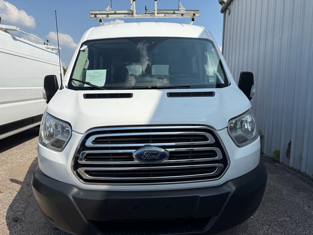 2018 Ford Transit XLT photo 2