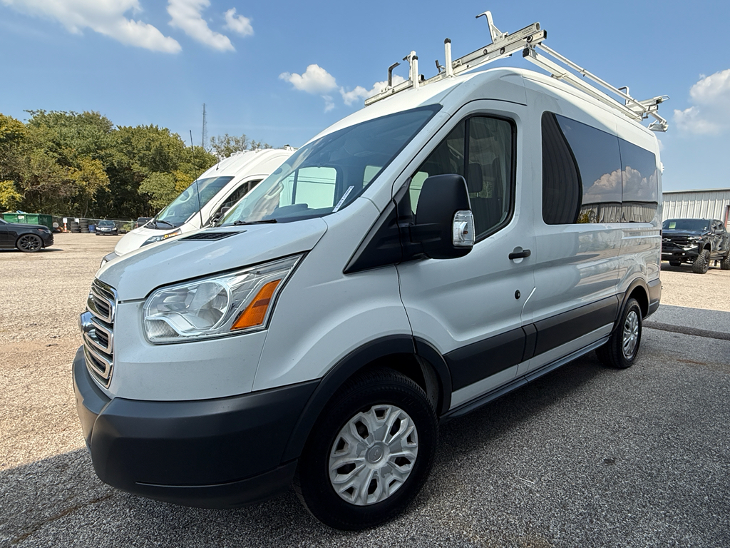 2018 Ford Transit XLT photo 21