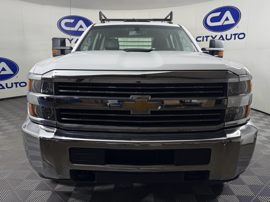 2016 Chevrolet Silverado 3500HD Work Truck photo 2