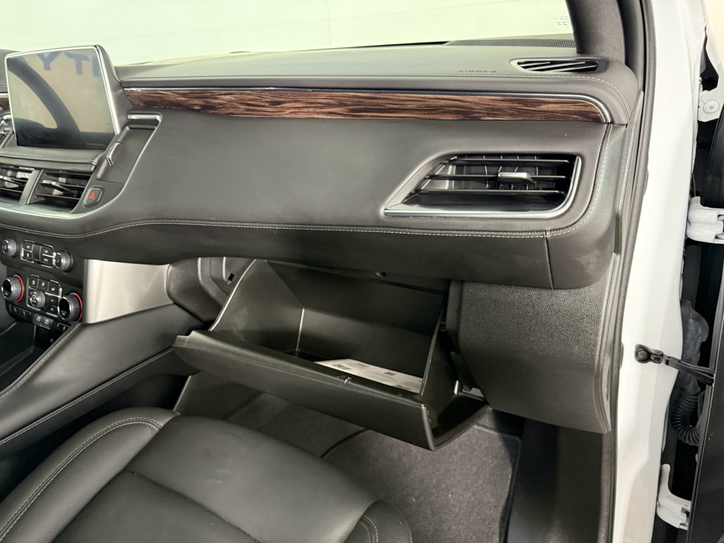 2023 Chevrolet Tahoe LT photo 18