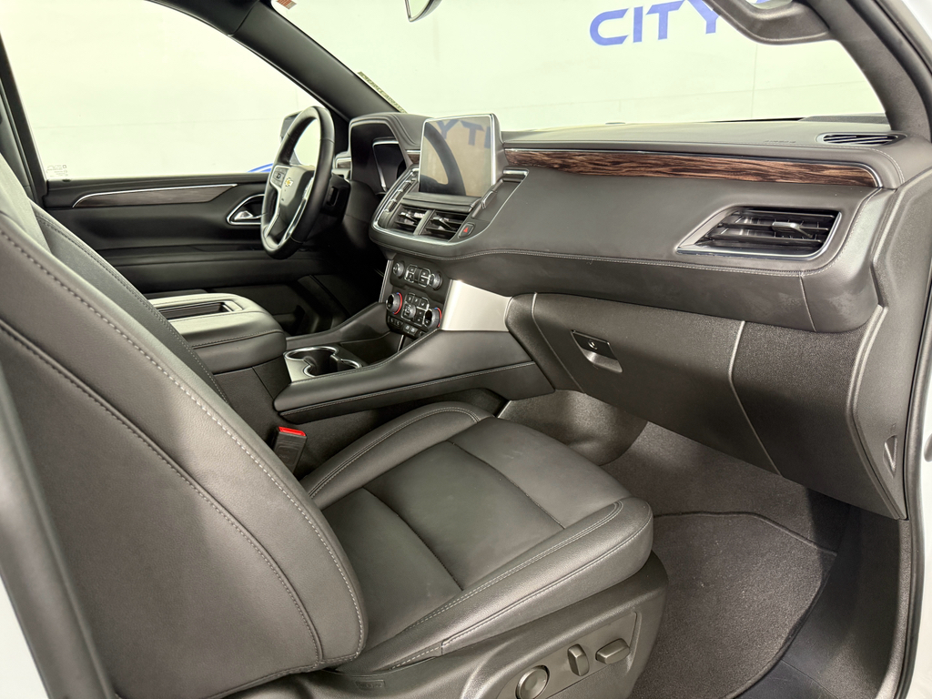 2023 Chevrolet Tahoe LT photo 13