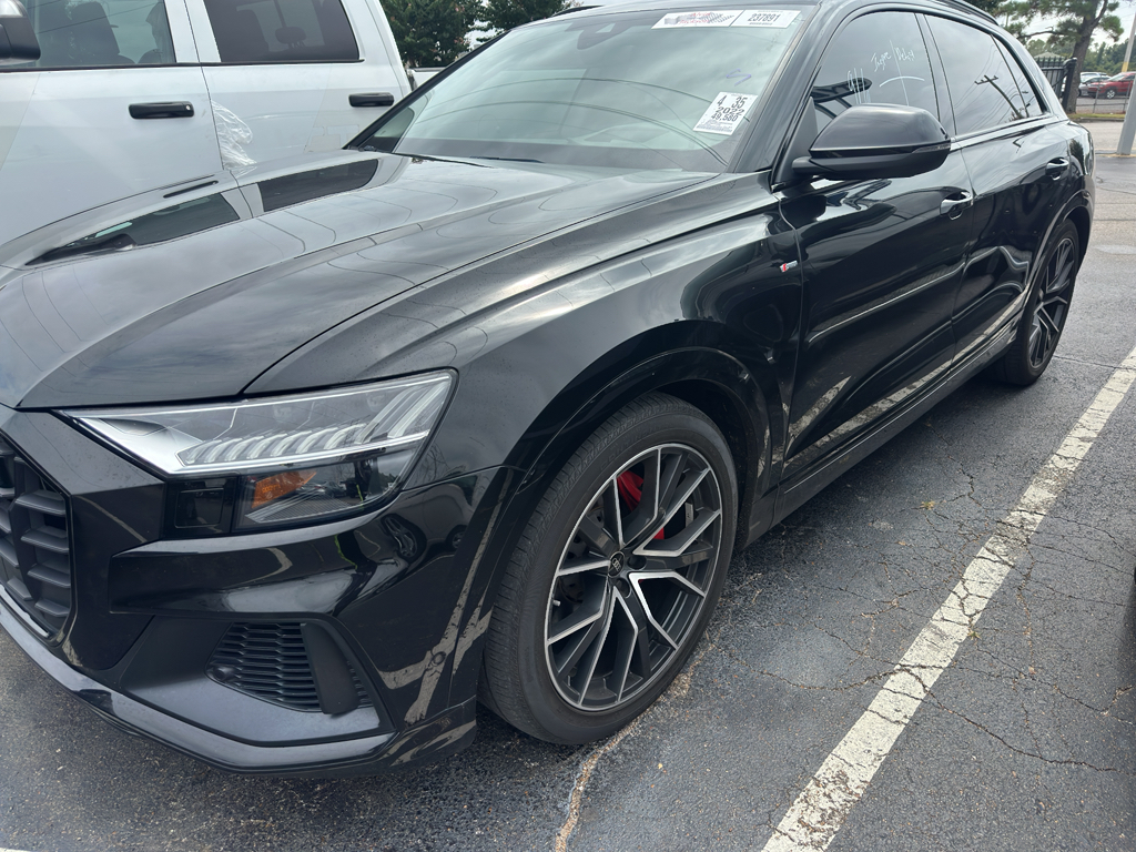 2022 Audi Q8