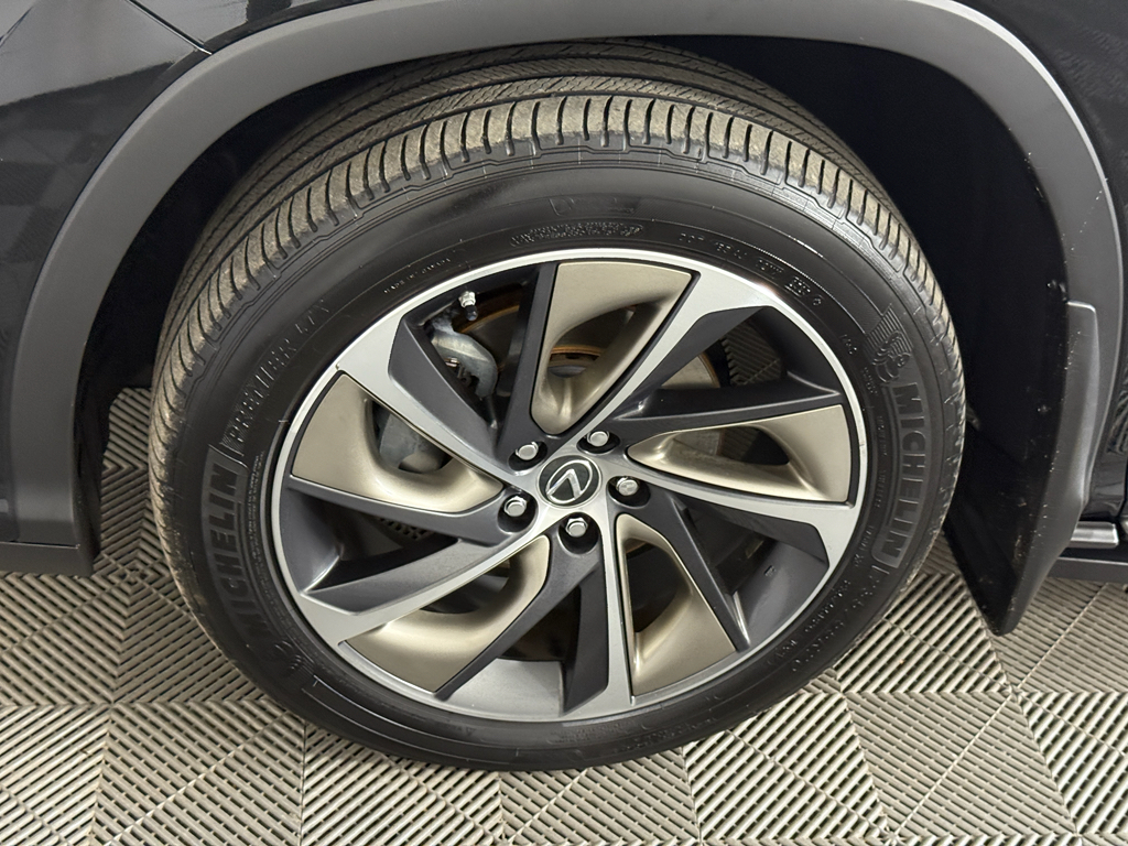 2018 Lexus RX 350L Luxury photo 9