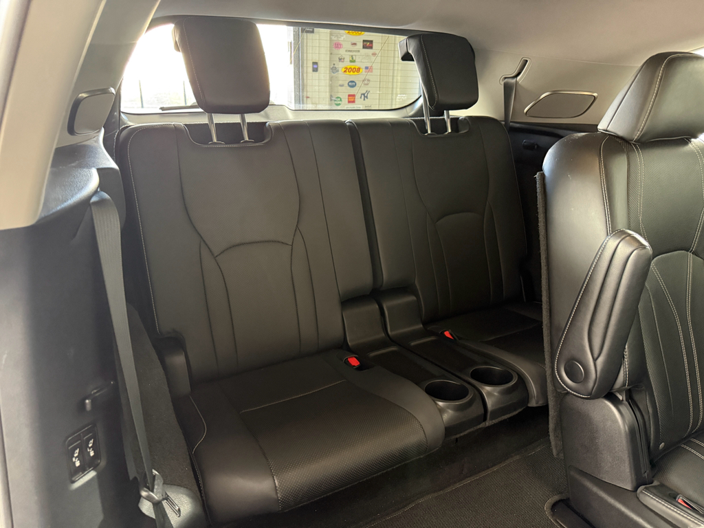 2018 Lexus RX 350L Luxury photo 16