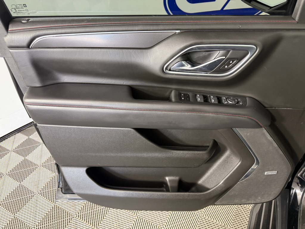 2021 Chevrolet Tahoe RST photo 21
