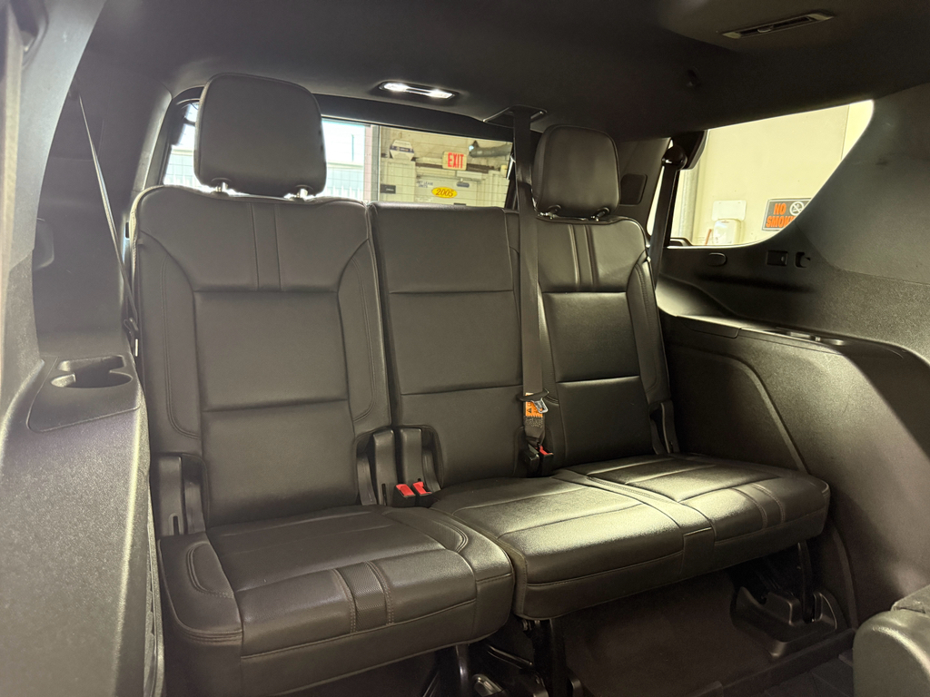 2021 Chevrolet Tahoe RST photo 12