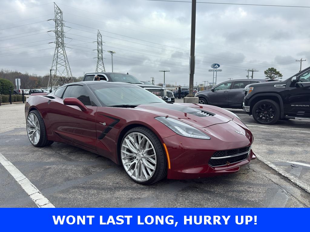 2017 Chevrolet Corvette Stingray 1LT photo 2