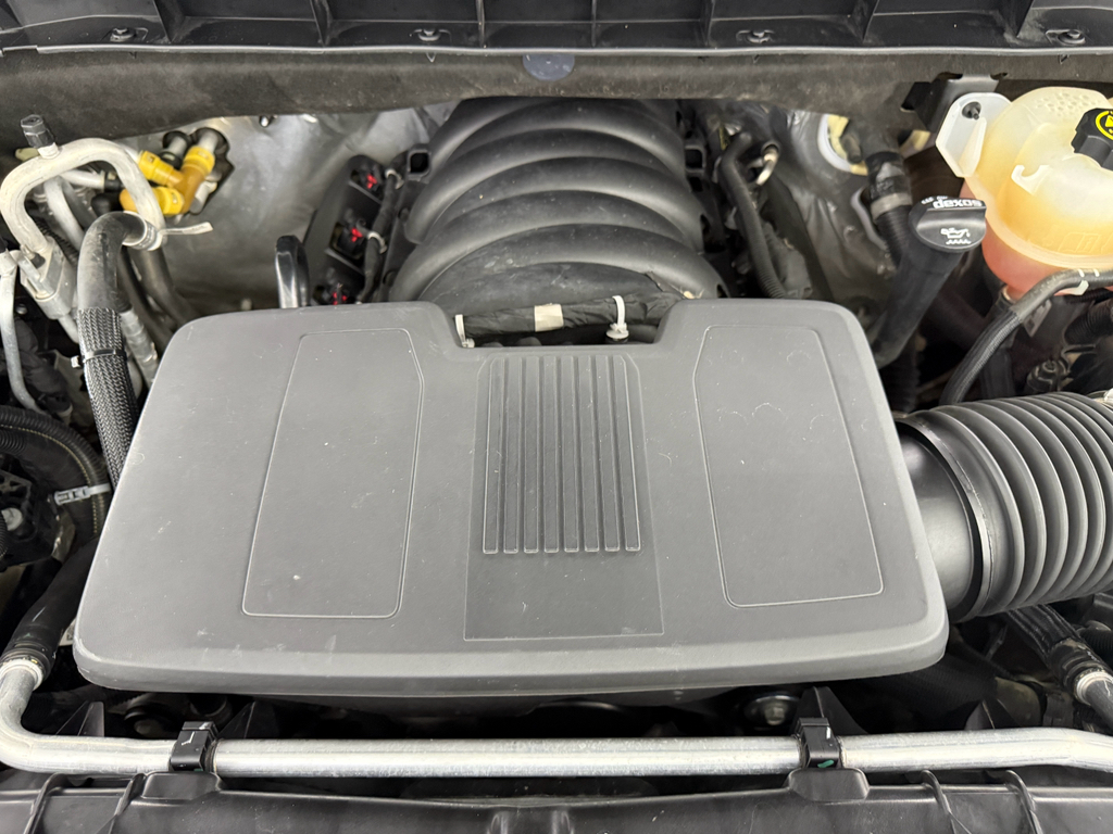 2022 Gmc Yukon XL AT4 photo 23