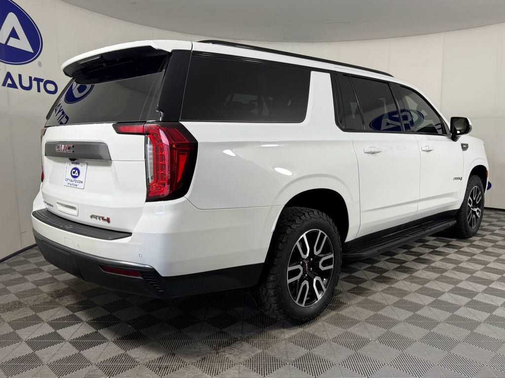 2022 Gmc Yukon XL AT4 photo 4