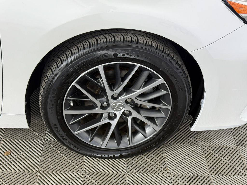 2016 Lexus ES 350 Base photo 12