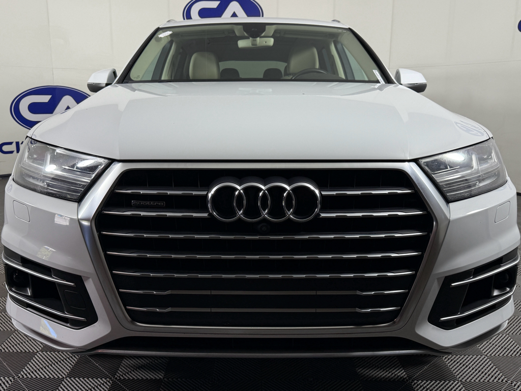 2017 Audi Q7 Premium Plus photo 2