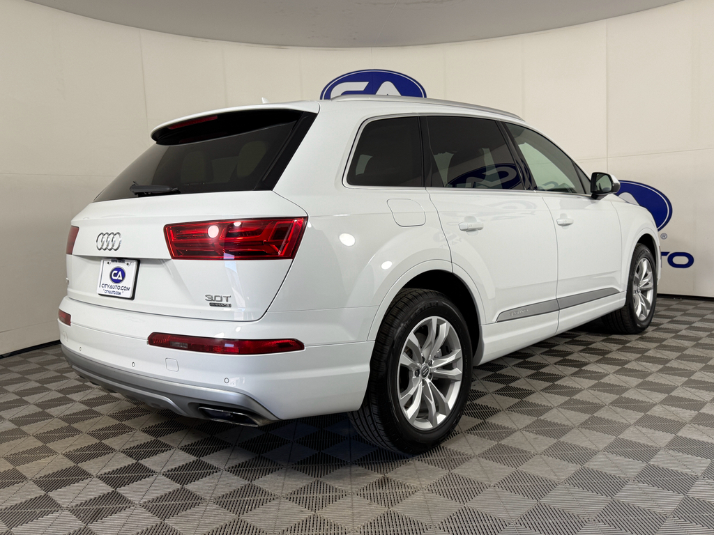 2017 Audi Q7 Premium Plus photo 4
