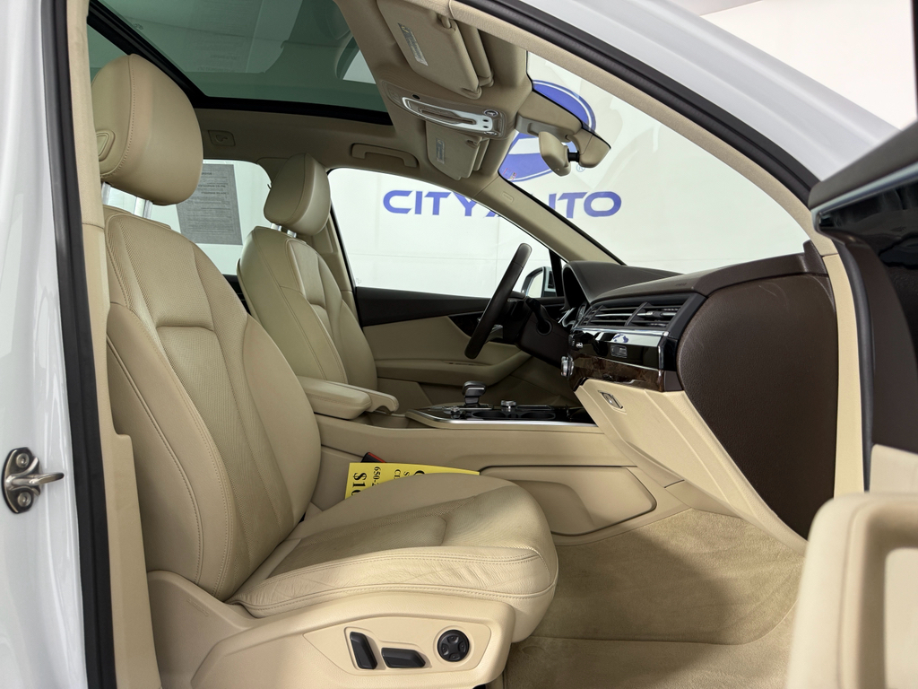 2017 Audi Q7 Premium Plus photo 9