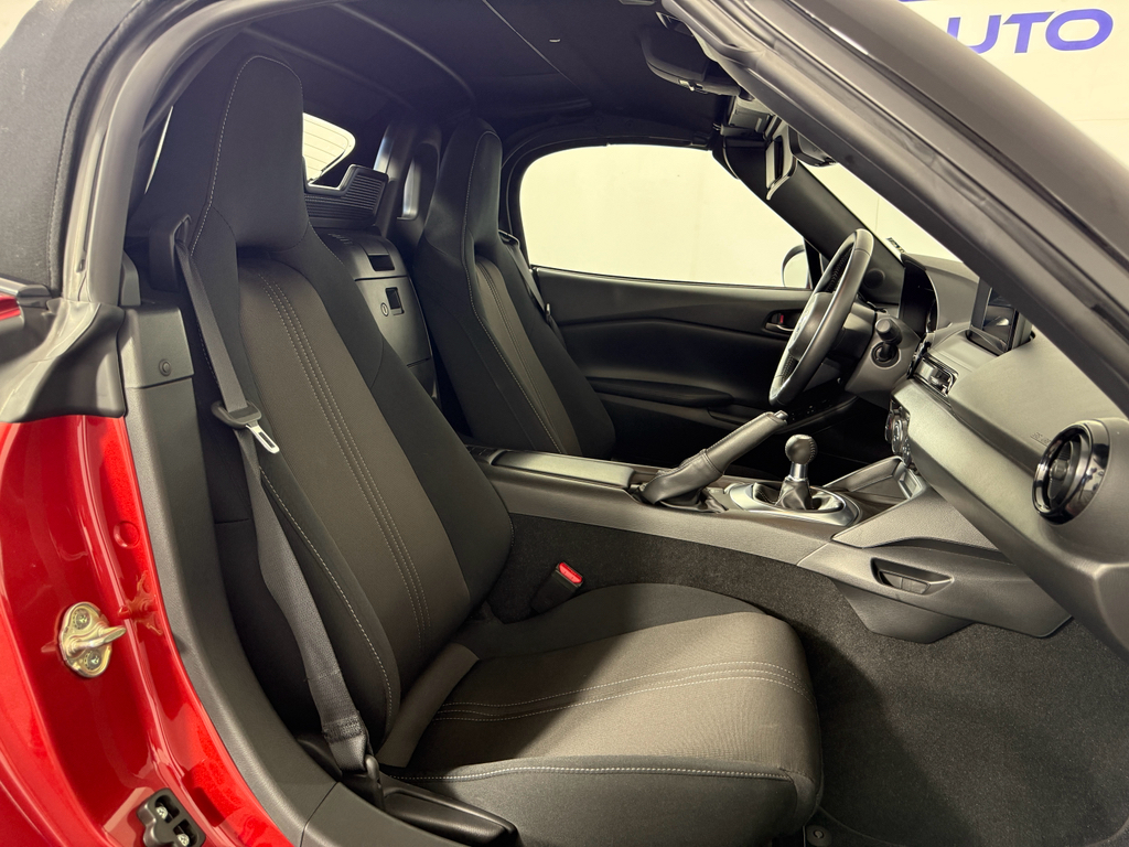 2024 Mazda MX-5 Miata Miata Sport photo 14