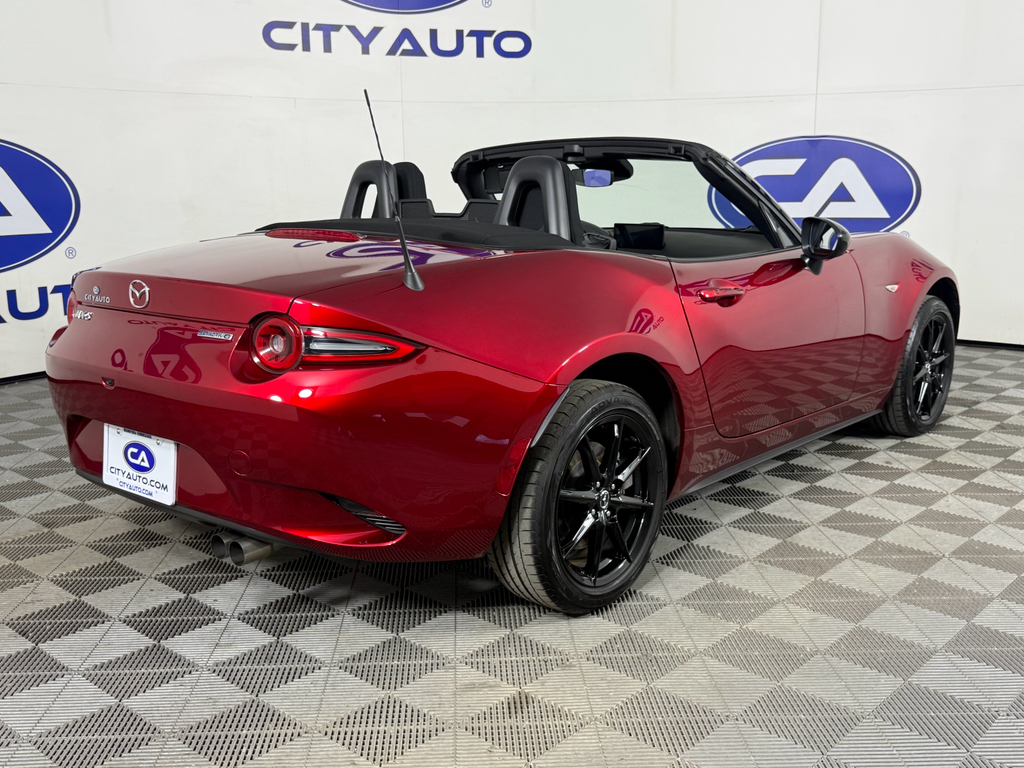 2024 Mazda MX-5 Miata Miata Sport photo 4