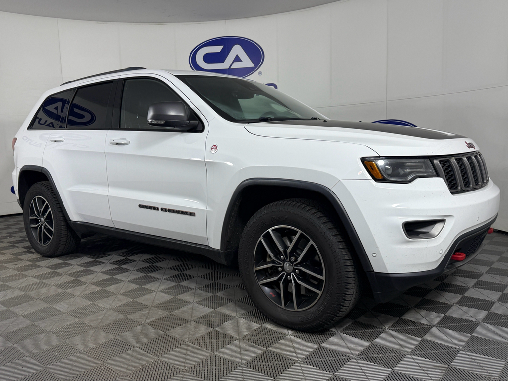 2017 Jeep Grand Cherokee Trailhawk's photo
