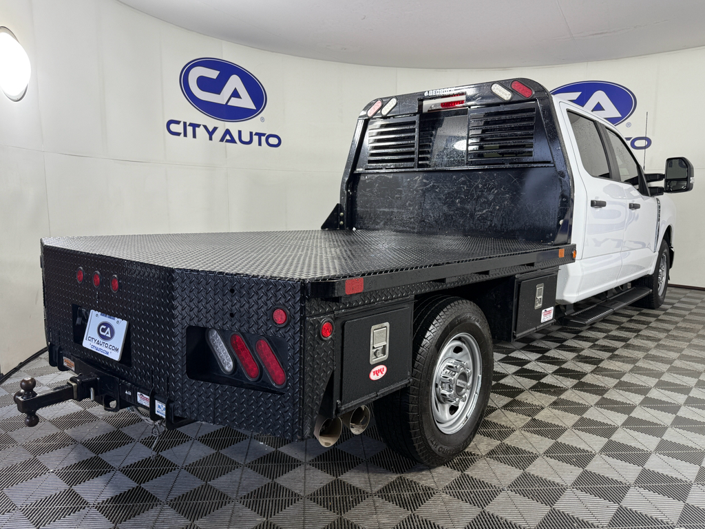 2023 Ford F-250 XL photo 3
