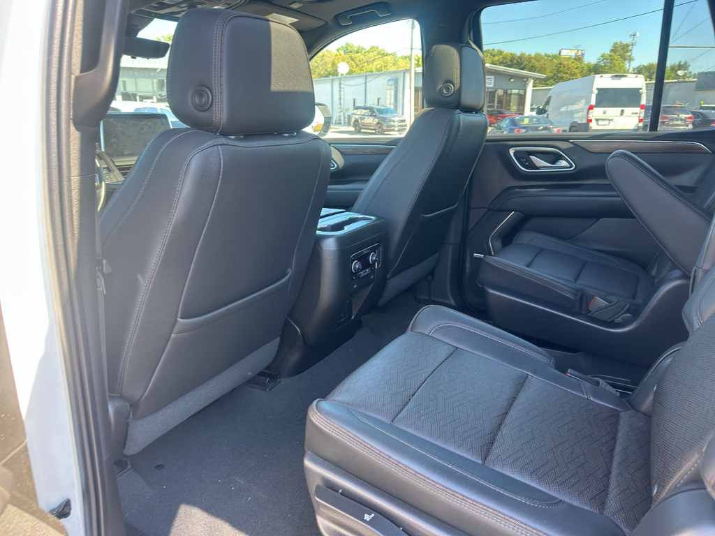 2021 Chevrolet Tahoe High Country photo 2