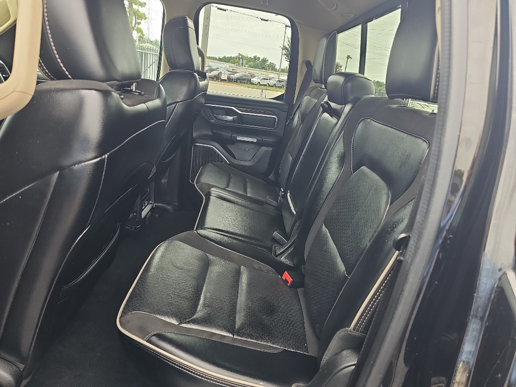 2020 Ram 1500 Laramie photo 2