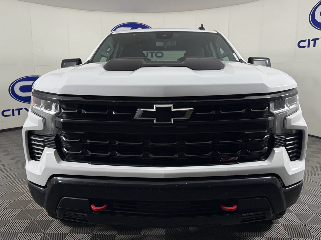 2023 Chevrolet Silverado 1500 LT Trail Boss photo 2