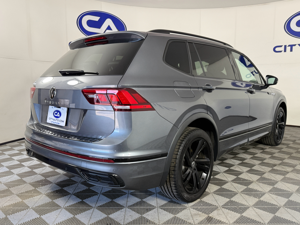 2024 Volkswagen Tiguan SE R-Line Black photo 2