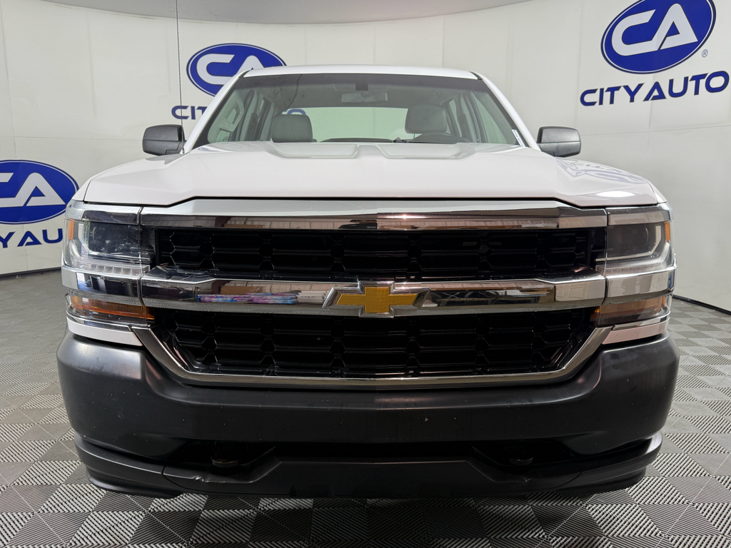 2018 Chevrolet Silverado 1500 Work Truck photo 2